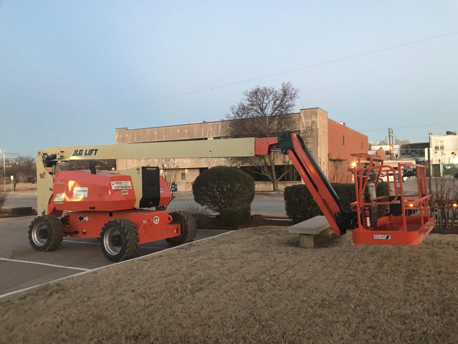 2019 JLG 800AJ Deutz Diesel Engine, FF Tires, Welder-Ready Package, Rotating Beacon