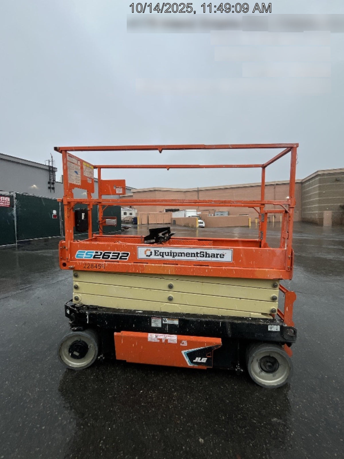 2022 JLG ES2632