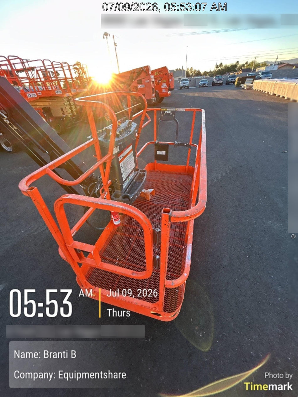 2025 JLG 660SJ