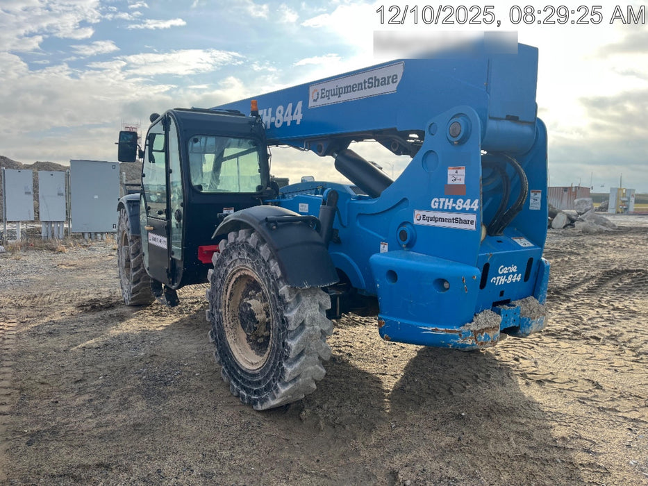 2018 Genie GTH-844 Genie GTH-844 w/Enclosed Cab w/HVAC, Work Lights, Solid Tires, Beacon, 60" Carriage and Forks
