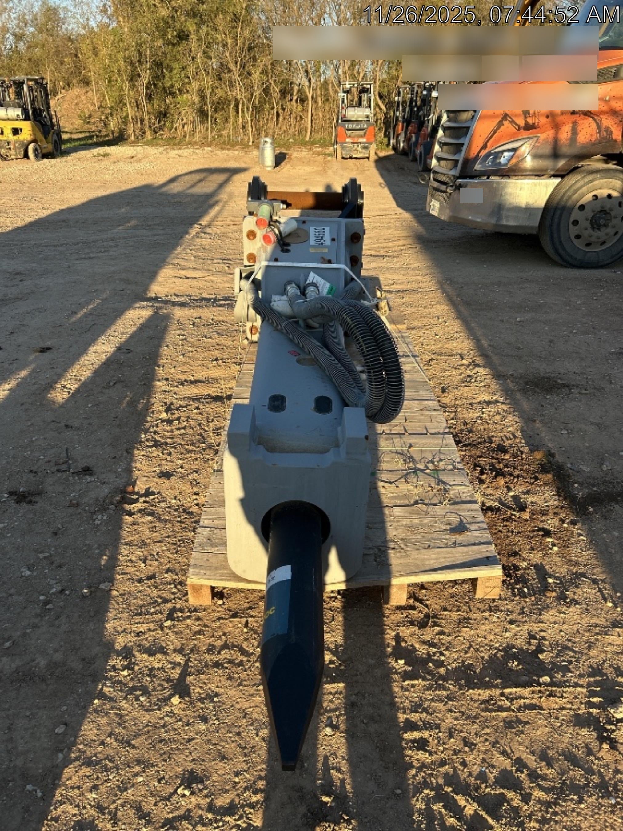 2025 EPIROC EC155T