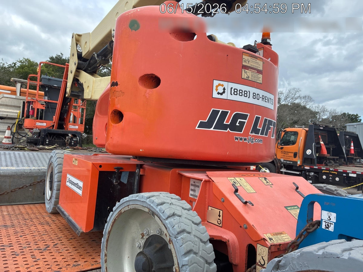 2019 JLG E400AJPN