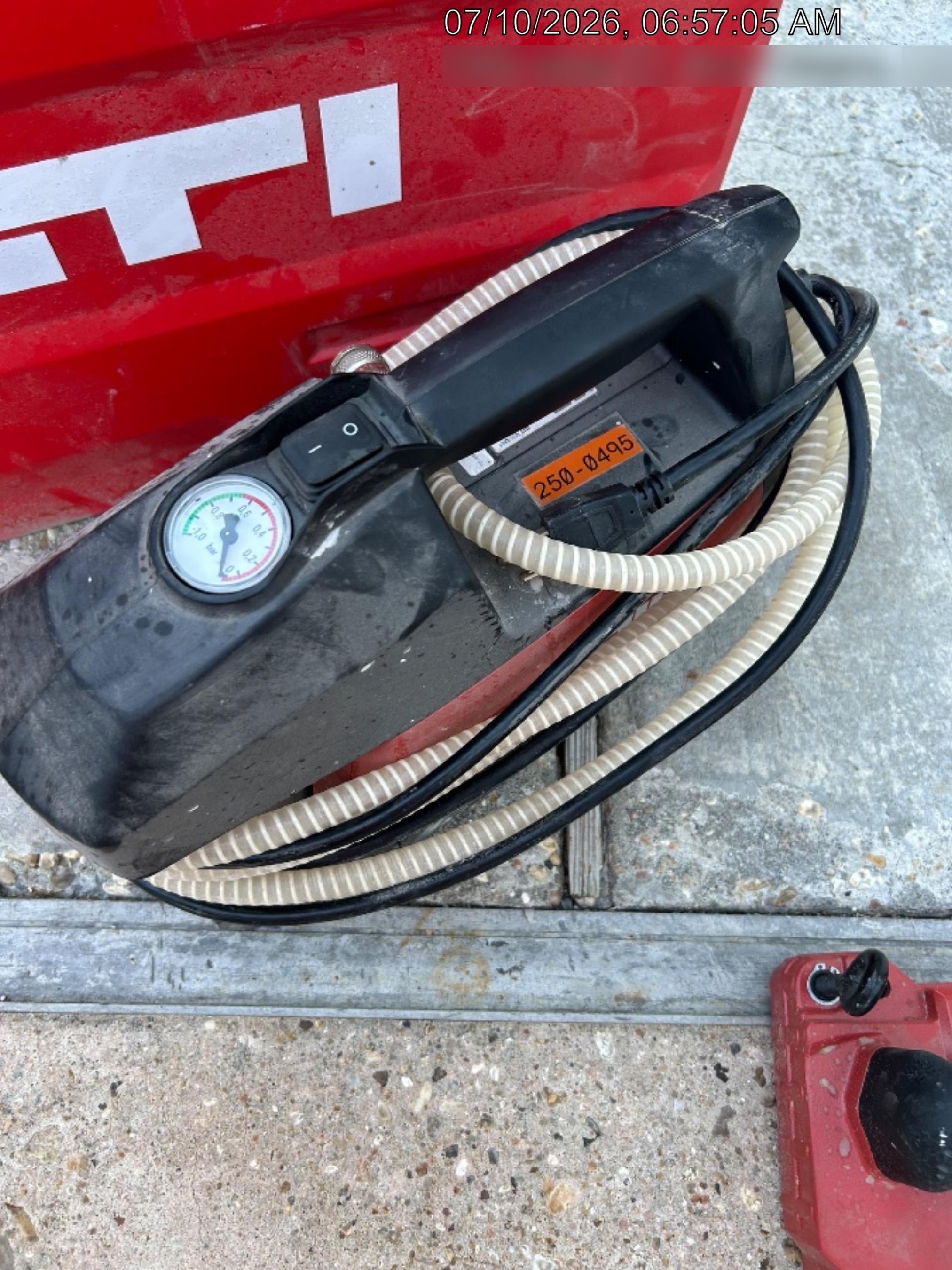 2025 HILTI DD150U