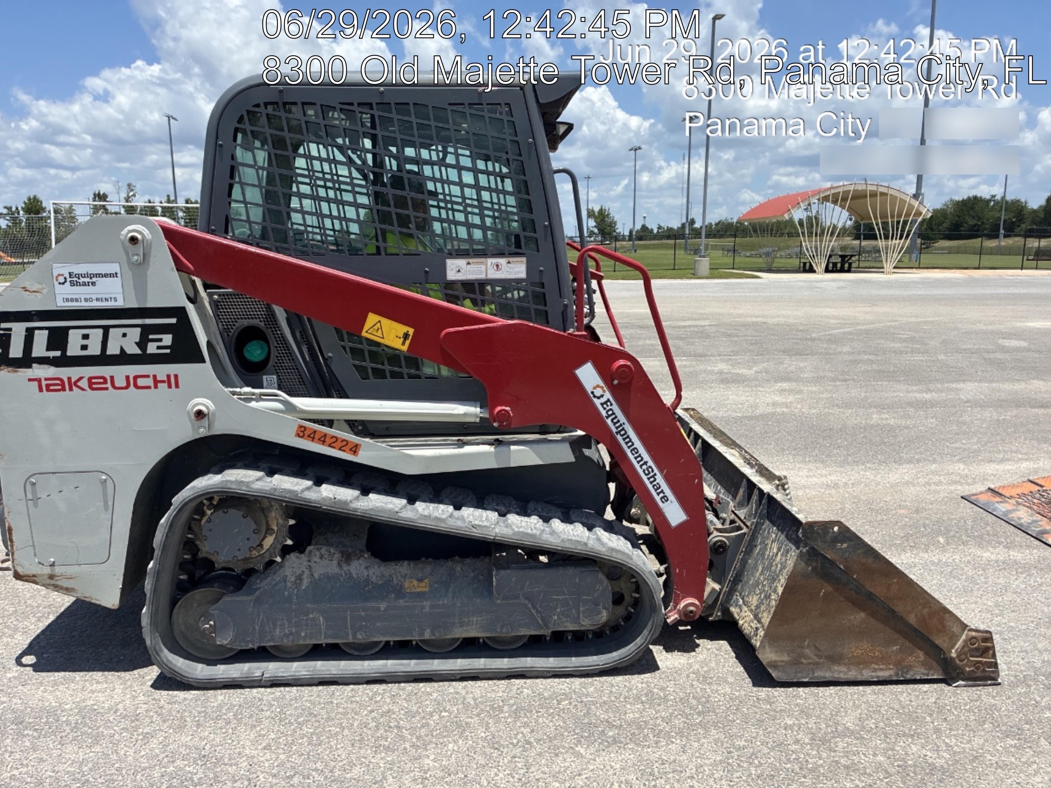 2023 TAKEUCHI TL8R2-CR