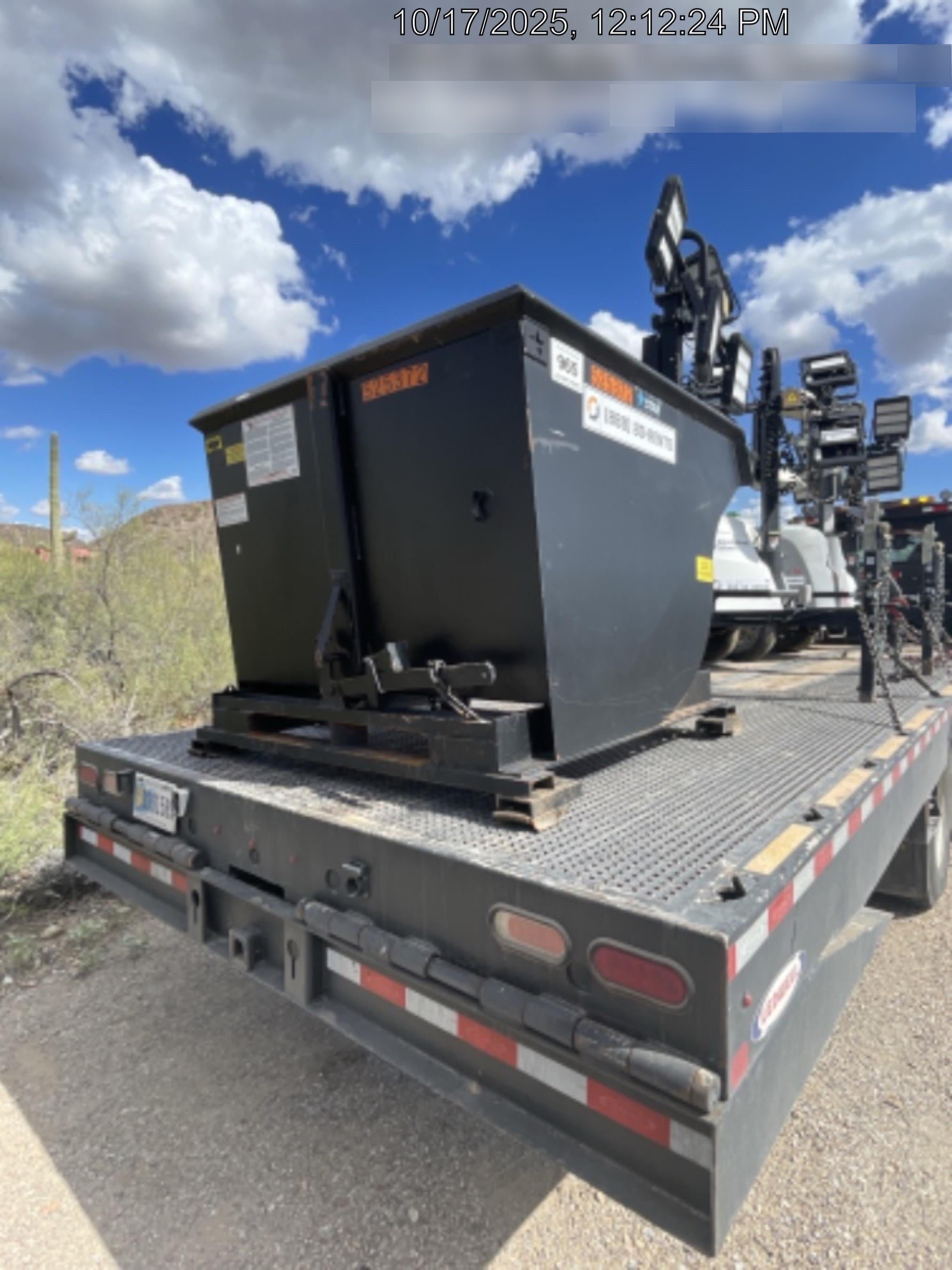 2025 STAR INDUSTRIES M-1820 - Self-Dump Hopper