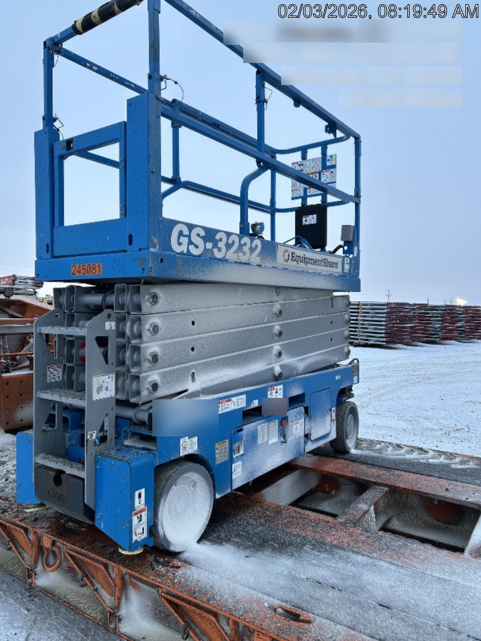 2022 GENIE GS-3232