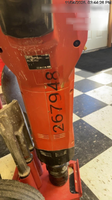 2022 HILTI TE 3000-AVR