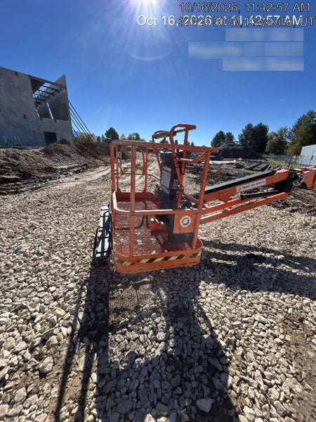 2019 JLG 660SJ