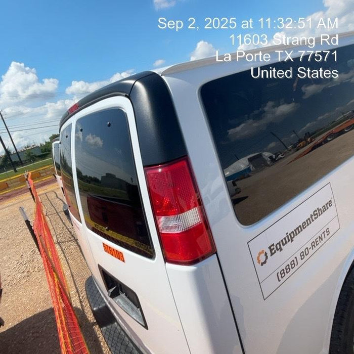 2025 CHEVROLET Express Van - Rental