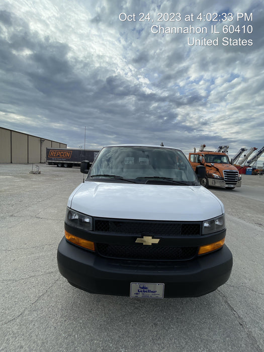 2023 CHEVROLET Express Van - Rental