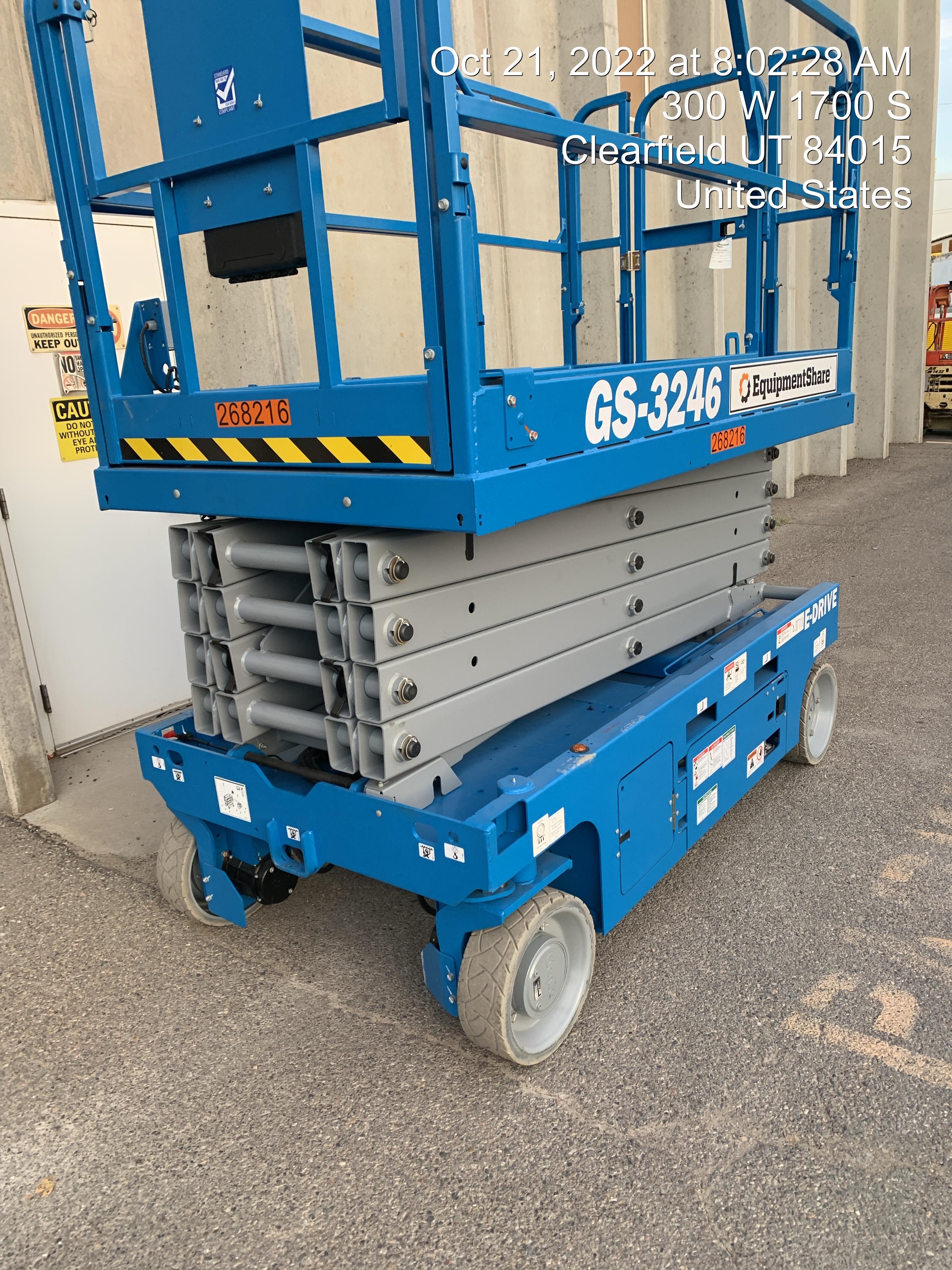 2022 GENIE GS-3246