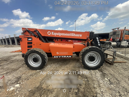 2022 SKYTRAK 8042