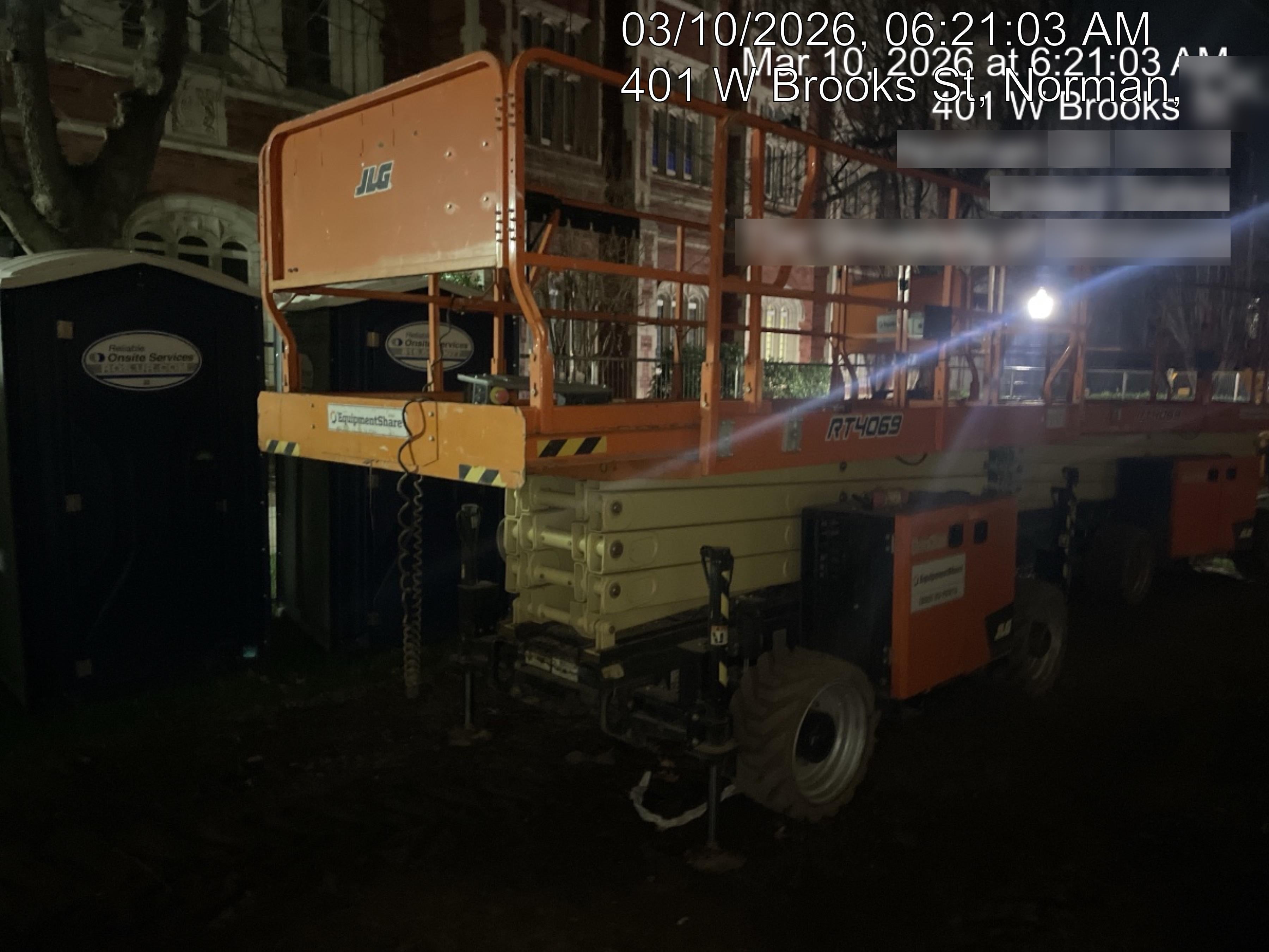 2021 JLG RT4069