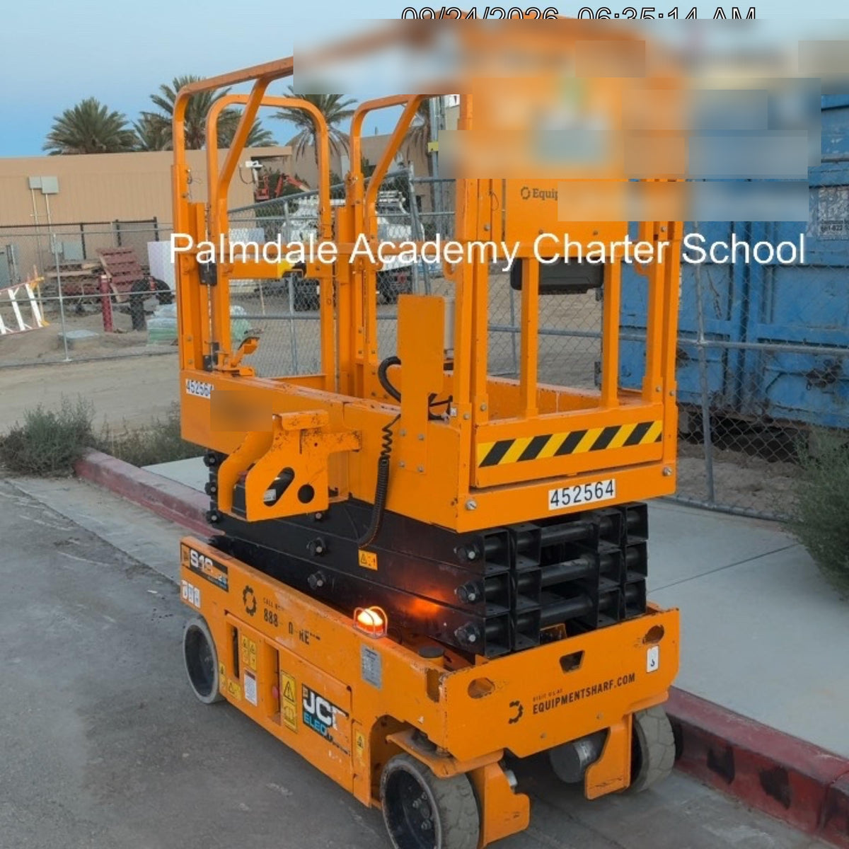 2024 JCB S1932E