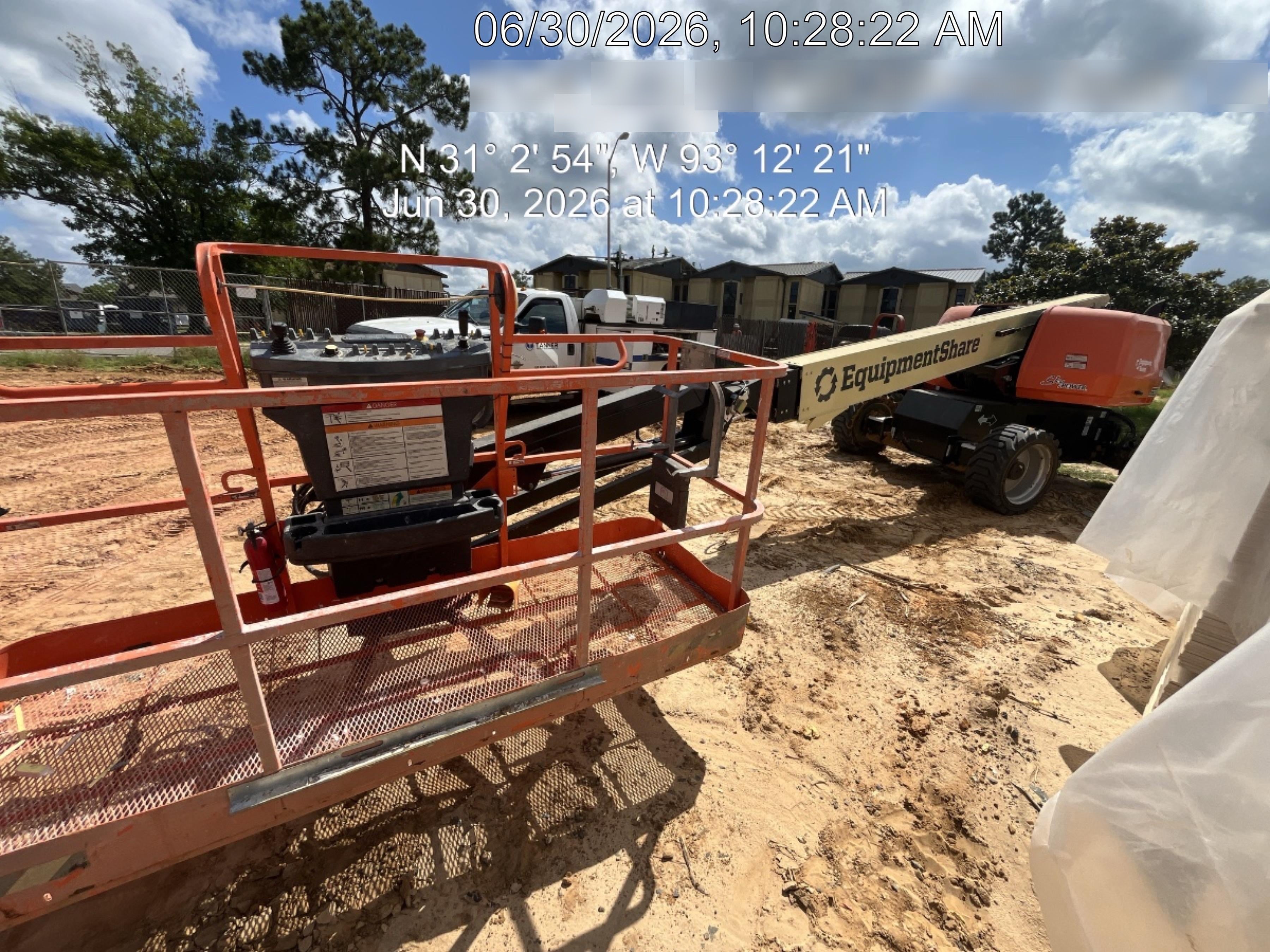 2024 JLG 660SJ