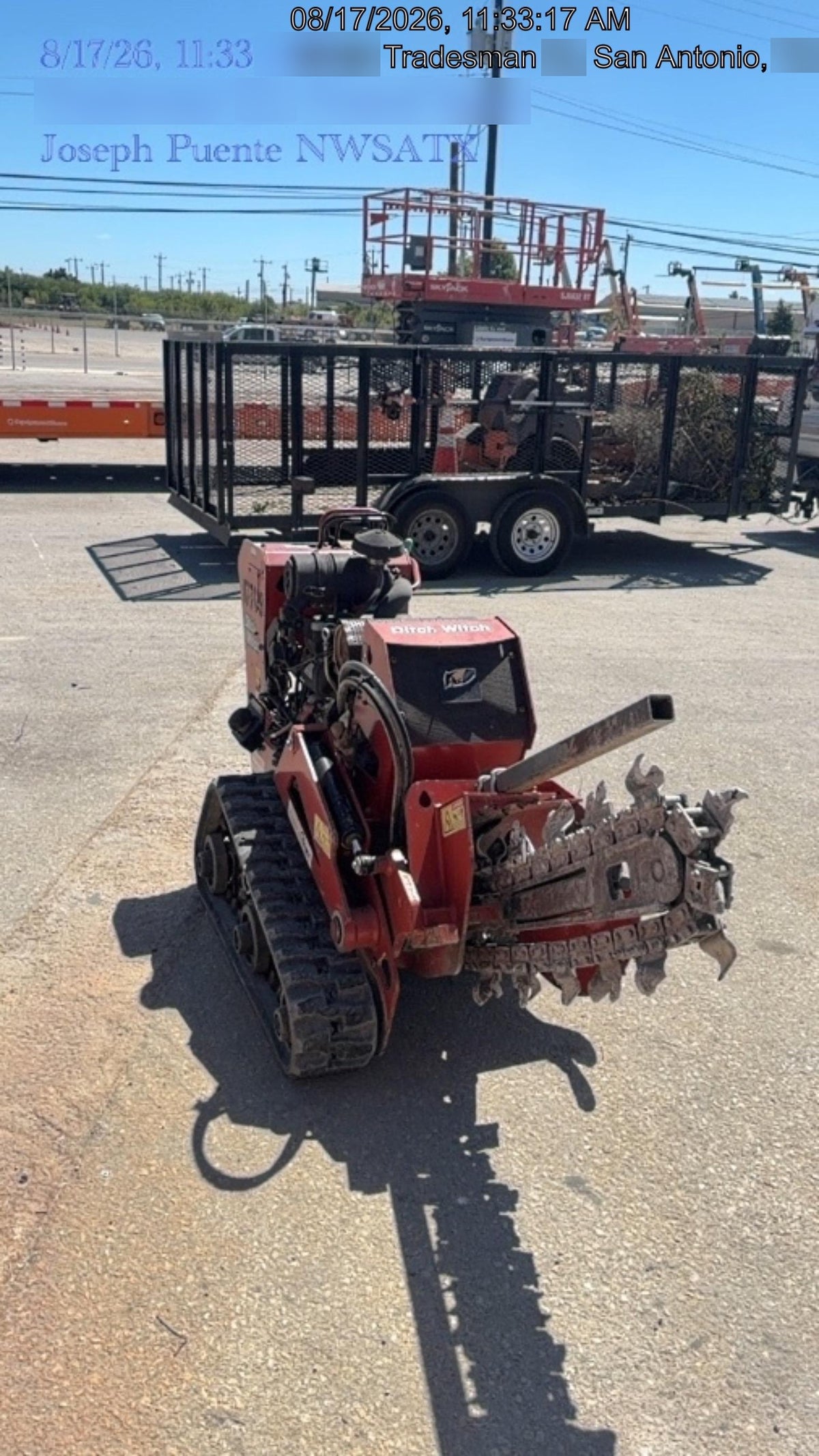 2018 DITCH WITCH C24XA