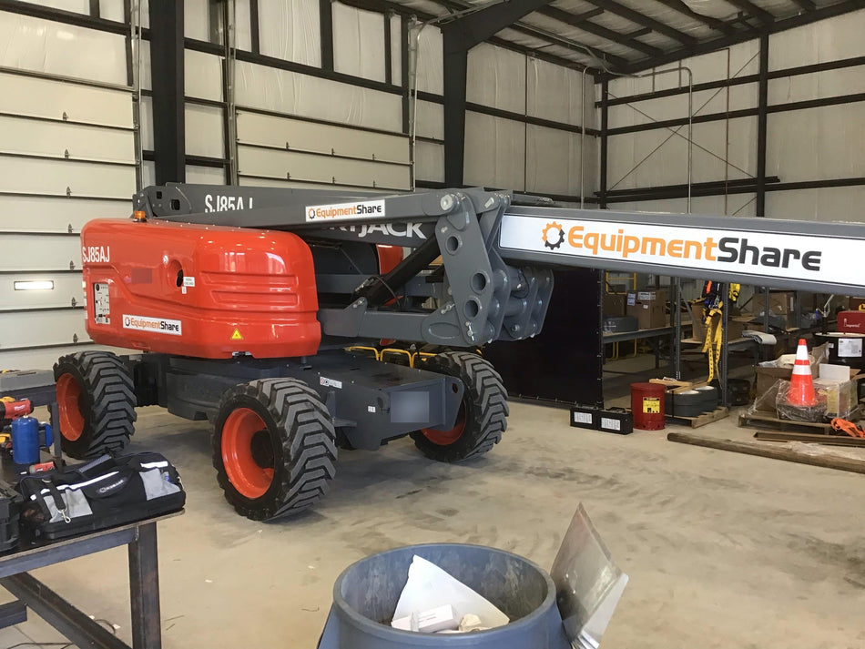 2018 Skyjack SJ85 AJ Skyjack SJ85 AJ, FF Tires, WRDY Generator, Beacon