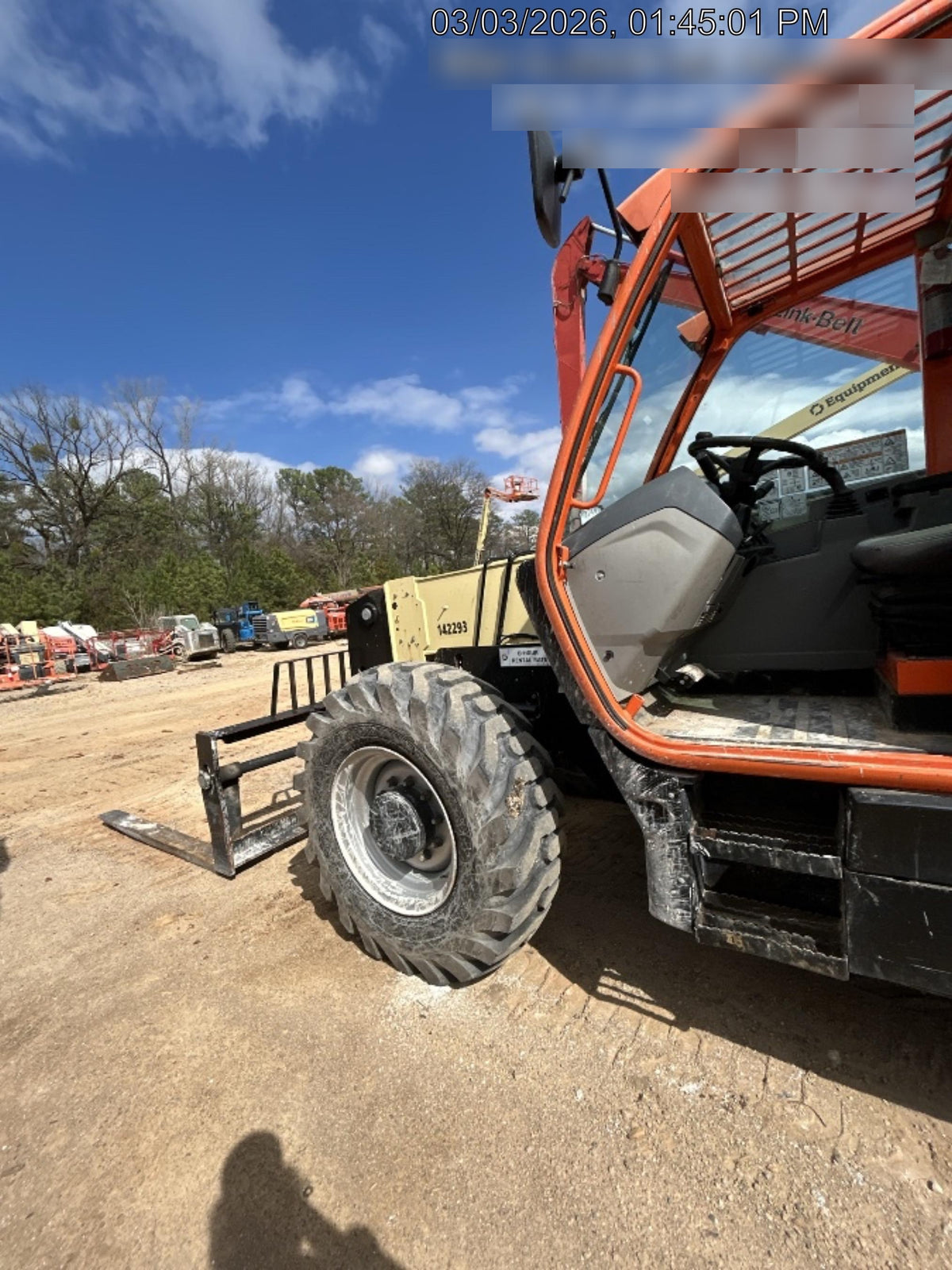 2021 JLG 1732