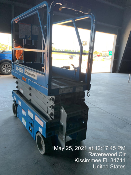 2020 Genie GS-1930 Solid Non Marking Tires, Beacon, Folding rails with half height swing gate