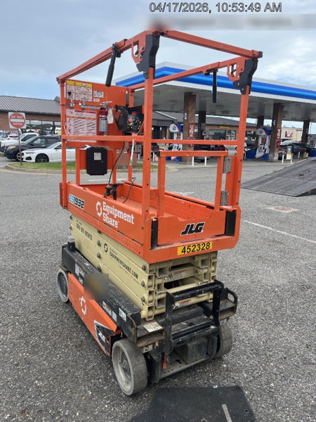 2024 JLG ES1932