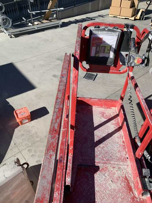 2020 MEC 1330SE Solid NM Tires, Steel Swing out Doors, LCS, Beacon, 900W Inverter