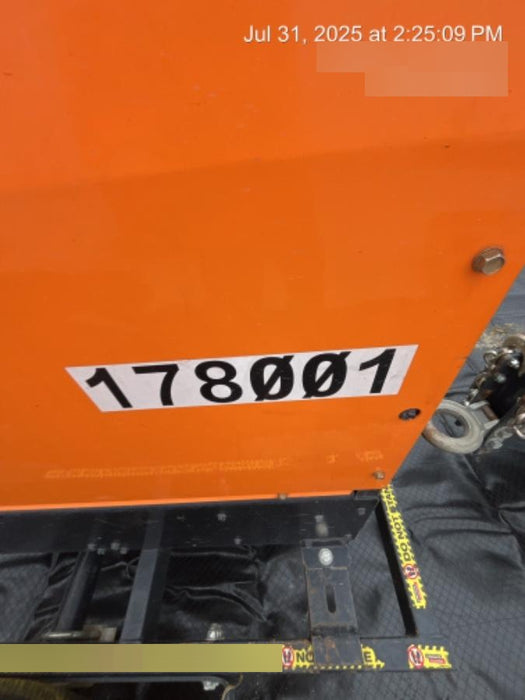 2021 Lincoln Electric Vantage 322 Vantage 322 Ready Pak 3 w/ Decals, ORANGE (includes trailer, cable rack, fender light kit) NO Telematics