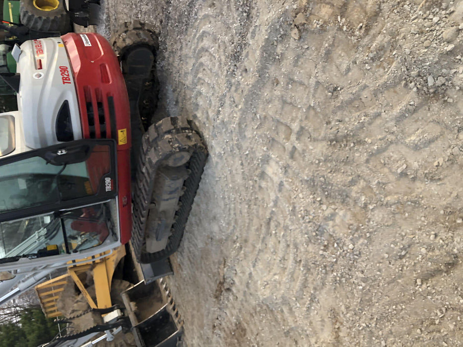 2020 TAKEUCHI TB290C