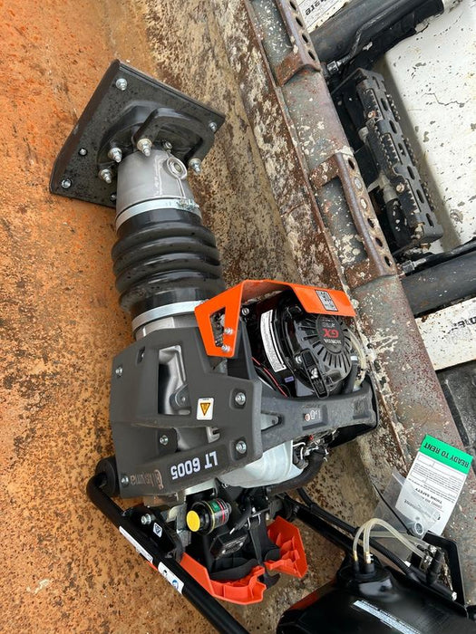 2025 HUSQVARNA LT6005