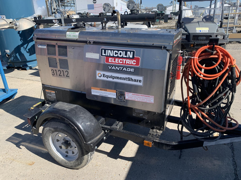 2019 Lincoln Electric Vantage 322 Welder Ready-Pak 3, Two wheel trailer, Fender and Light kit, Cable Rack