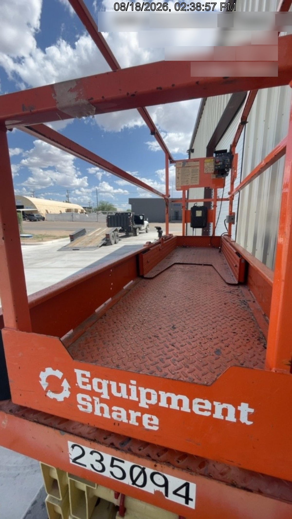 2022 JLG ES2632