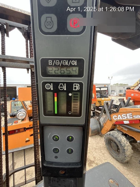 2019 CASE 588H