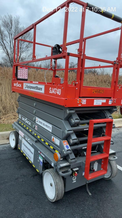 2022 SKYJACK SJ4740