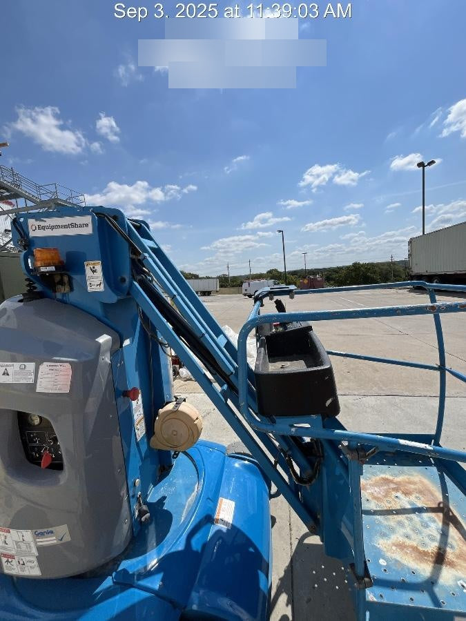 2020 GENIE GR-26J