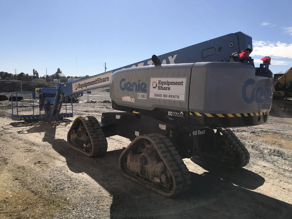 2019 GENIE S-65 TRAX
