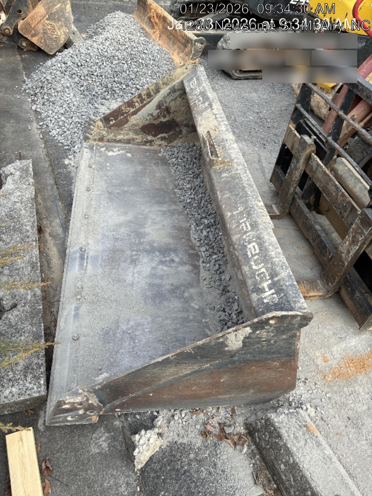 2022 ARROW MATERIAL HANDLING 60" Pallet Forks - Arrow