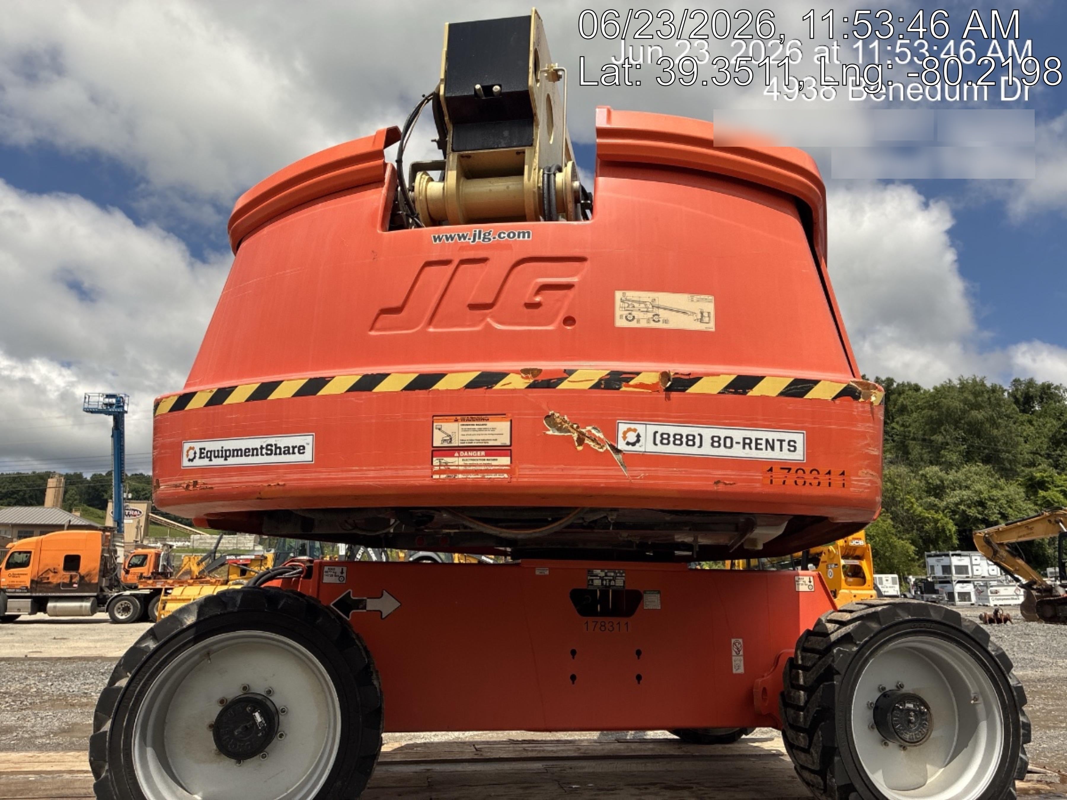 2021 JLG 660SJ