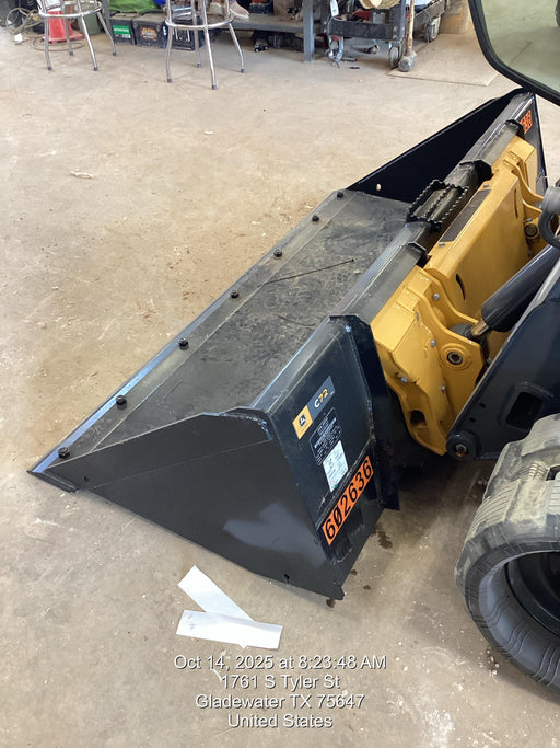 2025 JOHN DEERE 72" Skid Loader Bucket - John Deere C72