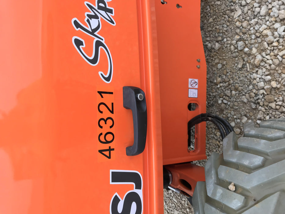 2019 JLG 460SJ