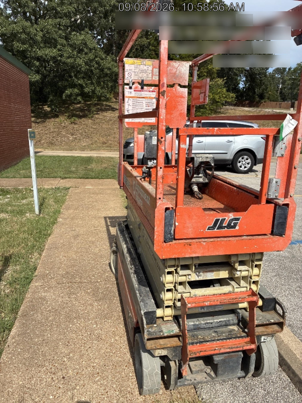 2022 JLG ES1932
