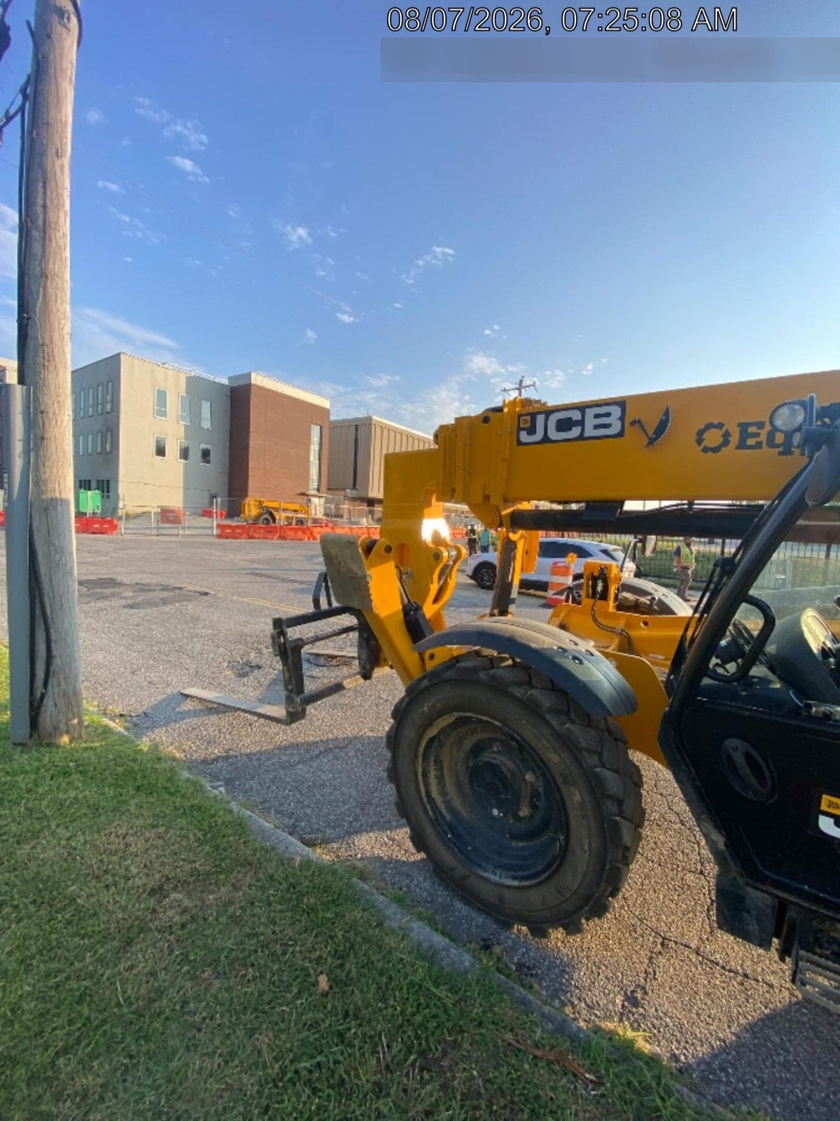 2025 JCB 510-56