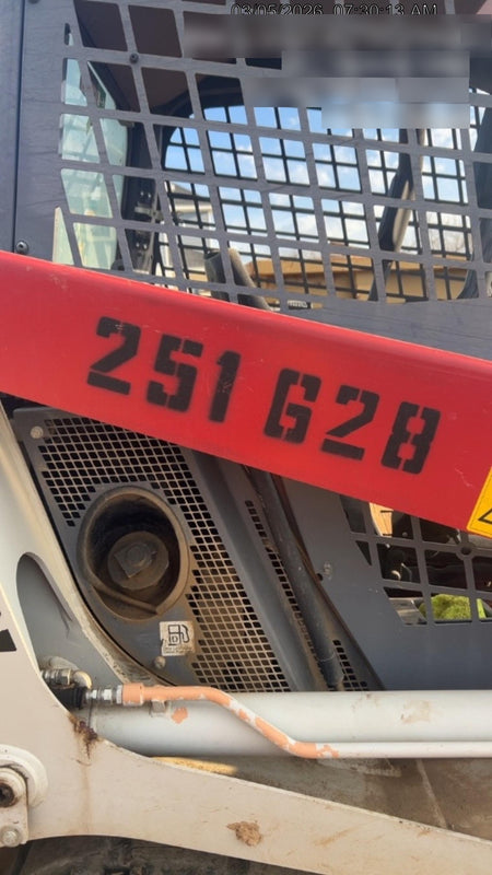 2022 TAKEUCHI TL8R2-R