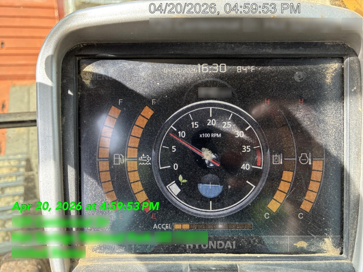 2016 HYUNDAI HX220L