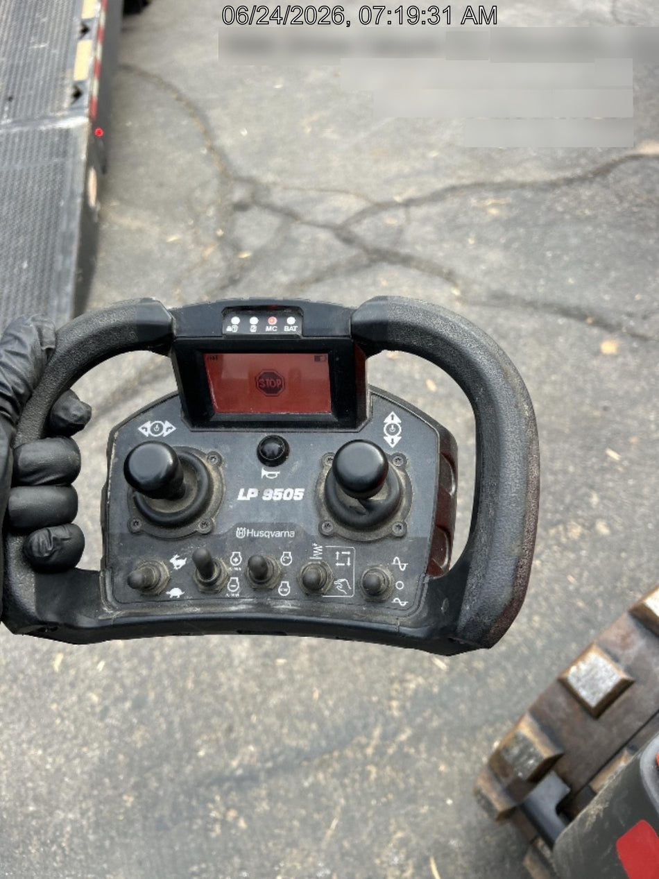 2025 HUSQVARNA LP9505