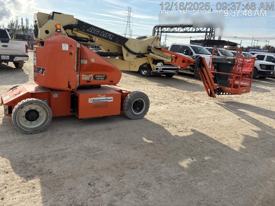 2019 JLG E400AJPN
