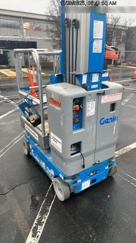 2021 GENIE GR-20