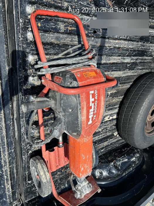 2020 HILTI TE 3000-AVR