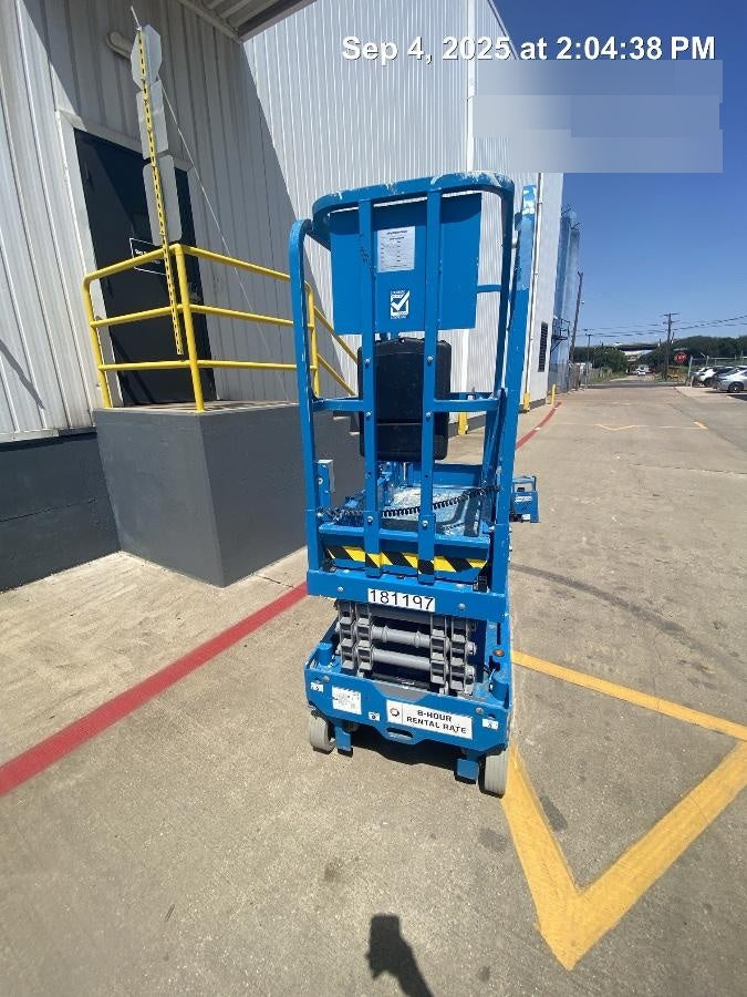 2021 GENIE GS-1330m