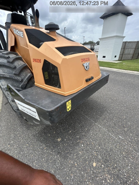 2023 CASE SV211E