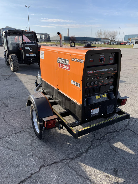 2021 Lincoln Electric Vantage 322 Vantage 322 Ready Pak 3 w/ Decals, ORANGE (includes trailer, cable rack, fender light kit) NO Telematics