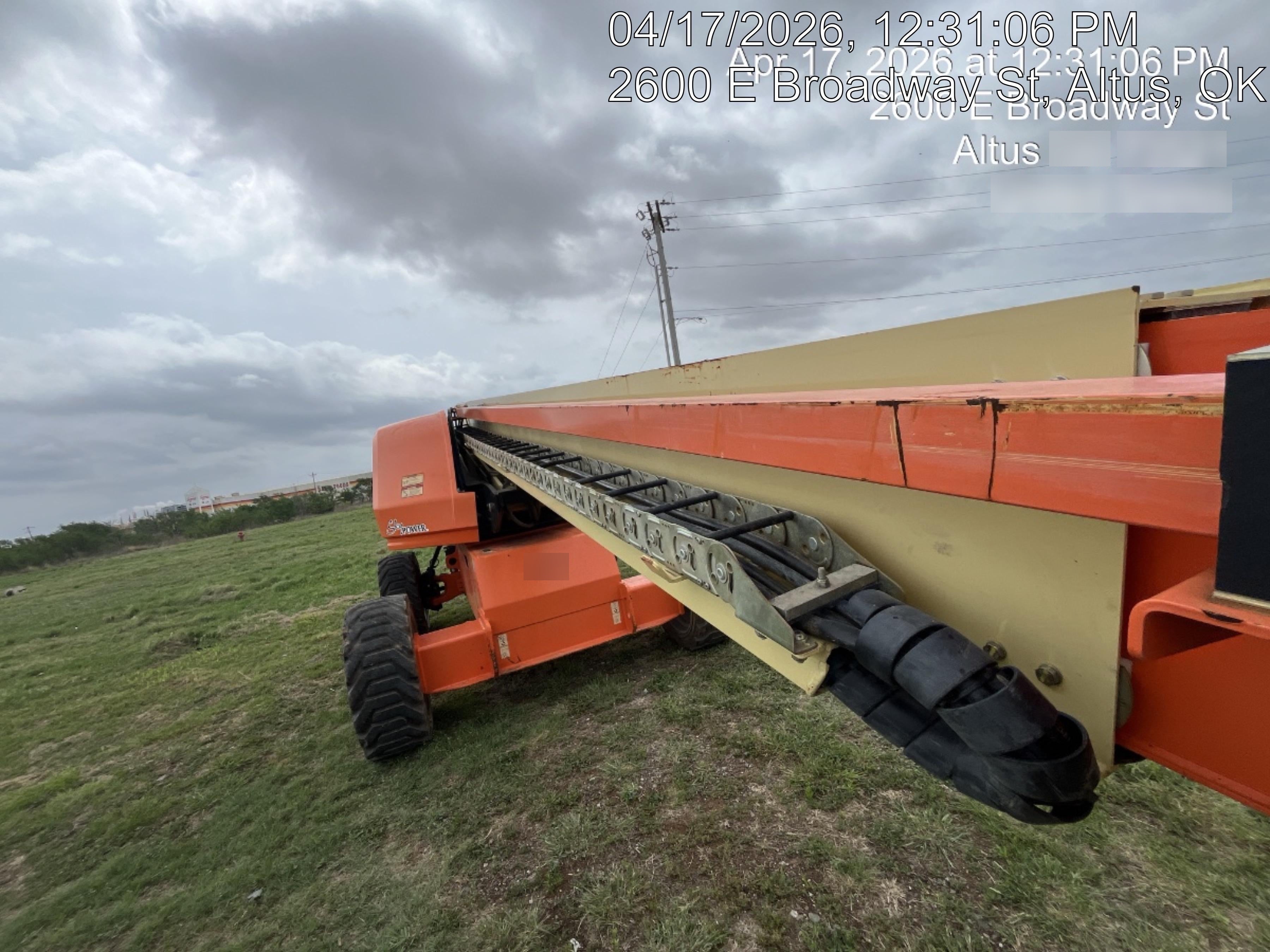 2019 JLG 660SJ
